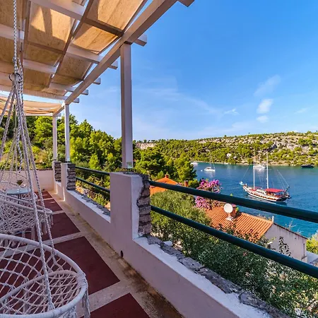 Tudor Апартаменты Bobovisca