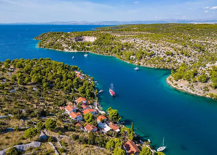 Tudor Appartement Bobovisca